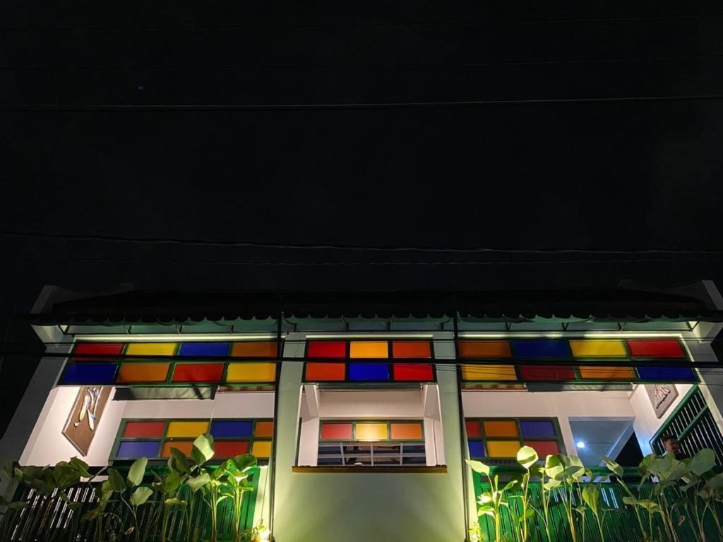 Javaku Hostel Yogyakarta Exterior photo